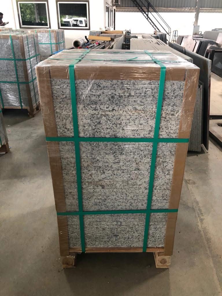 Granite Tiles Export Pallet